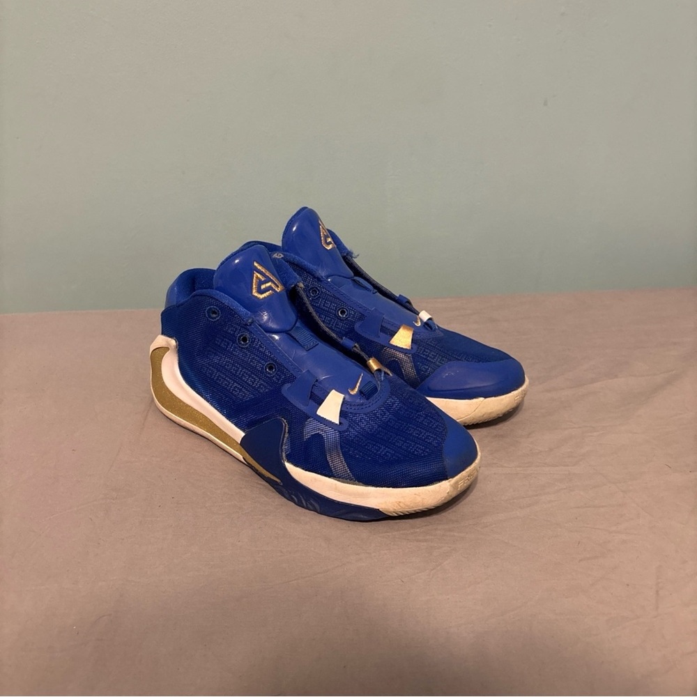 Nike Blue and Gold High-Top Sneakers